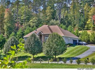 116 Shadow View Dr, Leicester, NC 28748