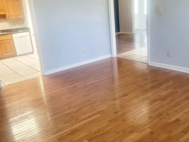 1003 River Bend Rd — Photo 8