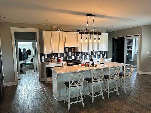 Kitchen with Island