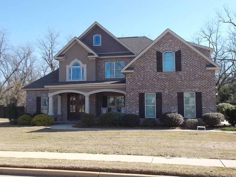 2nd image of 304 Villa Gloria Dr