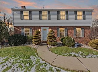 435 Hoover Dr, Apollo, PA 15613