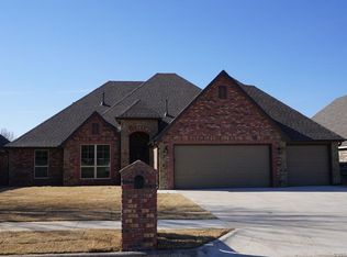 7714 N 144th Ave E, Owasso, OK 74055