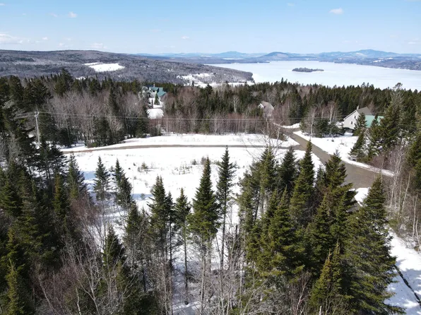 13 Summit Road, Sandy River Plt, ME 04970