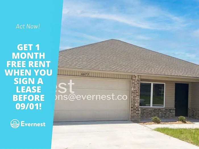 4 bed, 2.0 bath, 2250 sqft, $1,795 — Photo 1
