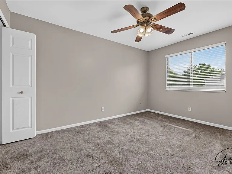 30761 Hidden Pines Ln — Photo 17
