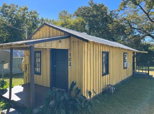 102 Spratt St, Laurens, SC 29360