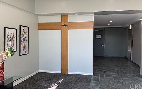 5th image of 898 Temple Ter Unit 120