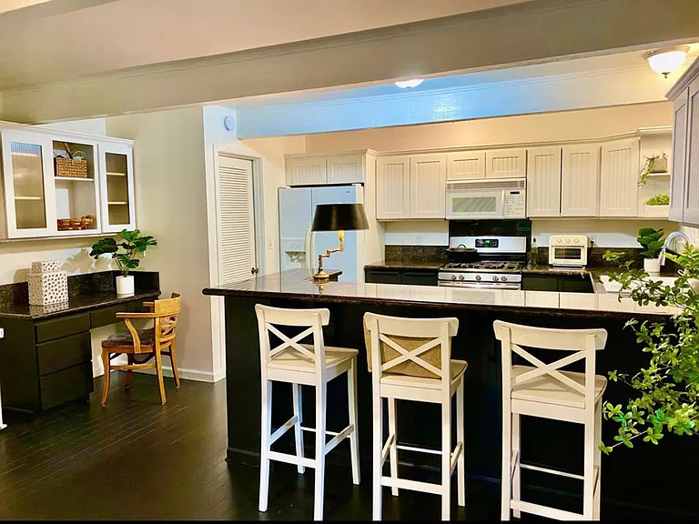 771 Country Club Rd — Photo 12