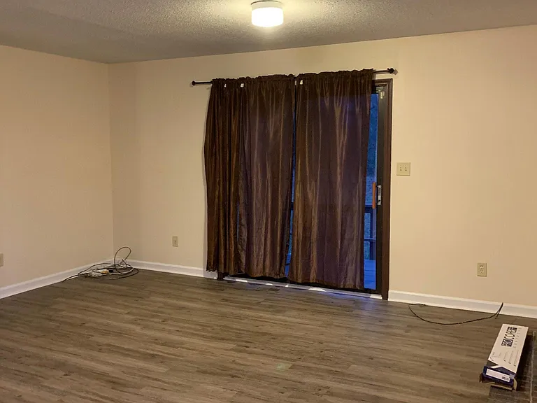 1417 Cherrycrest Dr #B — Photo 5