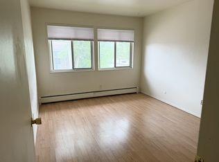 2080 Allen Blvd #25, Middleton, WI 53562