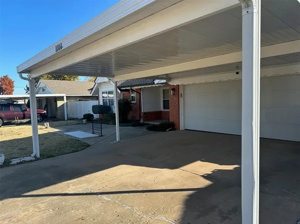 1004 SW 67th St, Oklahoma City, OK 73139