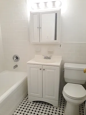 Rented by Corcoran | media 28