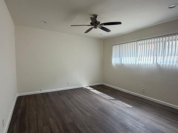 5th image of 936 N Sierra Bonita Ave