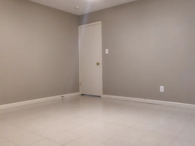 304 Leo Dr — Photo 14