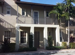 14723 SW 5th St, Pembroke Pines, FL 33027