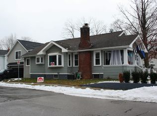 803 W University Dr, Rochester, MI 48307