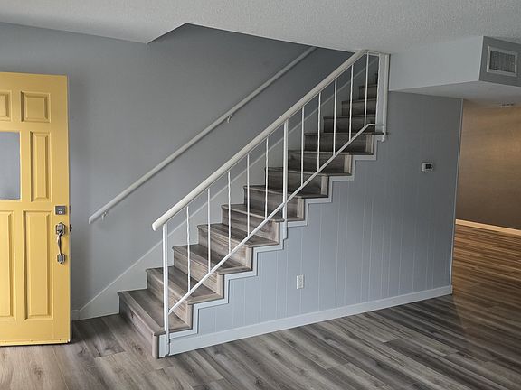 5th image of 6512 Parkside Ave