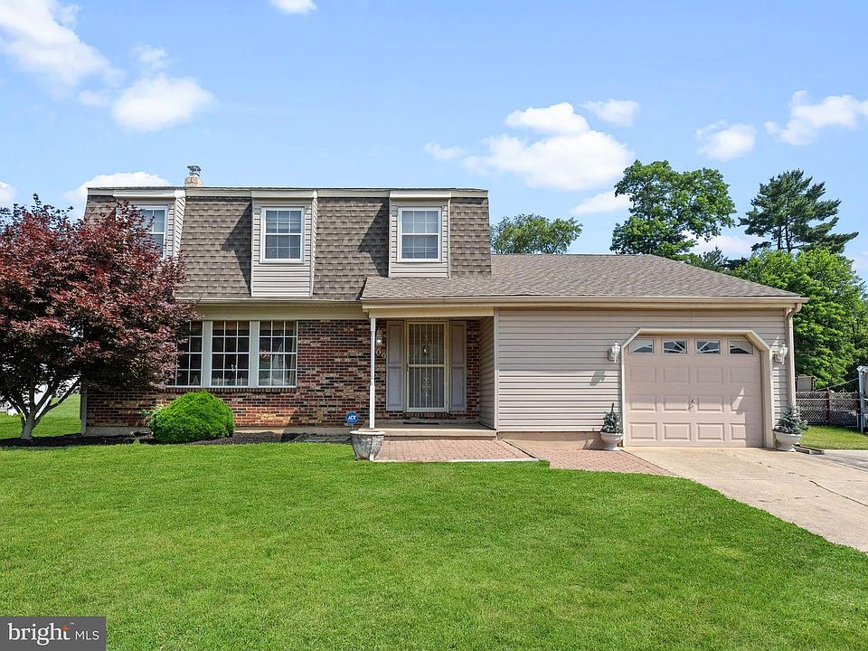 1st image of 409 N Otter Branch Dr