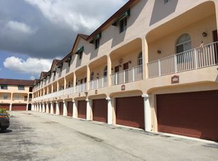 2463 NE 14th St #5-518, Pompano Beach, FL 33062