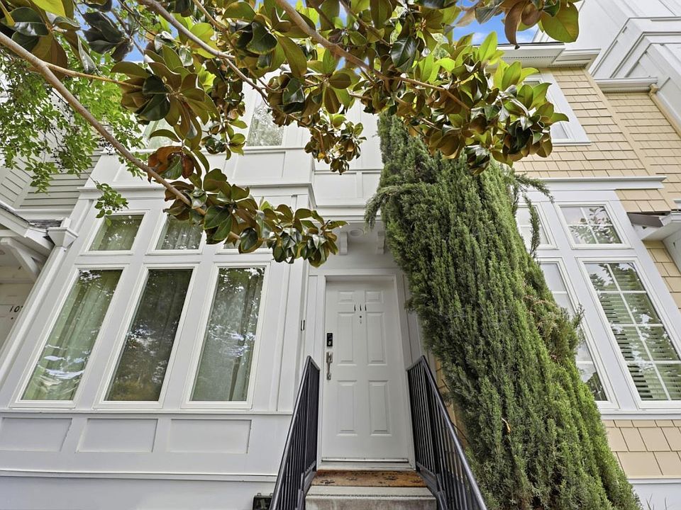1st image of 111 Cahill Park Dr