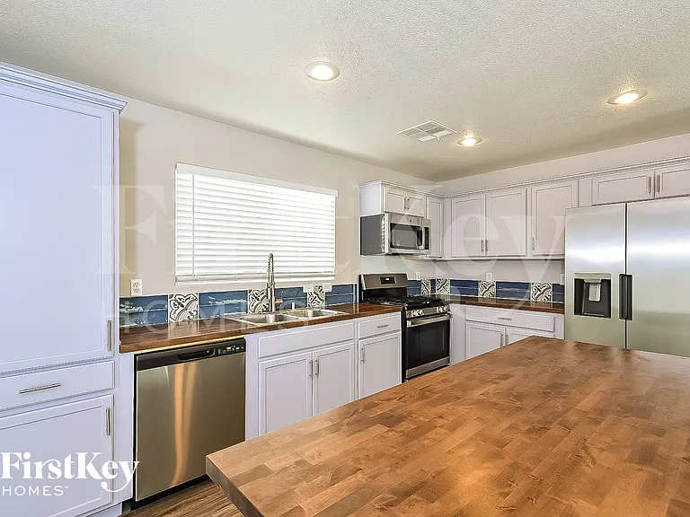 11101 Okeefe Ct — Photo 6