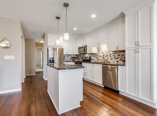 11103 Xavier Rd, Bloomington, MN 55437