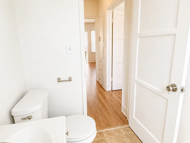 430 E Angeleno Ave — Photo 12