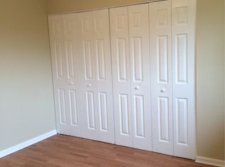 21 N Main St APT 1D, Glen Ellyn, IL 60137