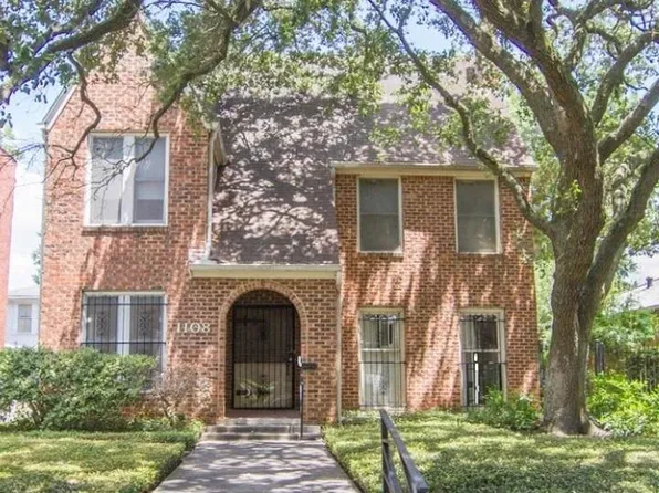 1108 Bartlett St, Houston, TX 77006