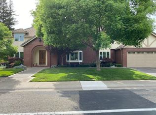 1625 Kingsford Dr, Carmichael, CA 95608