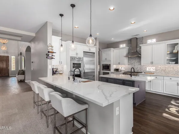 2260 S ILLINOIS Street, Chandler, AZ 85286