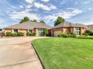 11617 Hackney Ln, Yukon, OK 73099