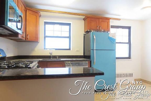 5th image of 13505A Jewel Ave Unit A
