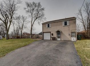 322 Bryant St, Depew, NY 14043