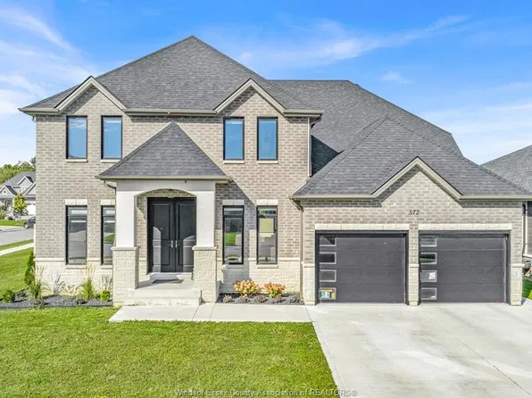 372 Water Ave, Windsor, ON N8L 1A7