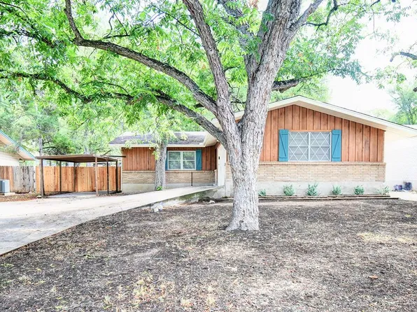 1004 Nancy Beth Dr, Kerrville, TX 78028