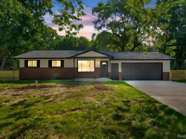14398 N Bray Rd, Clio, MI 48420