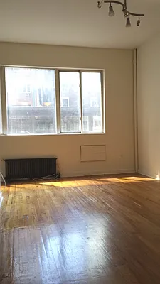 Rented by Citi Habitats | media 22