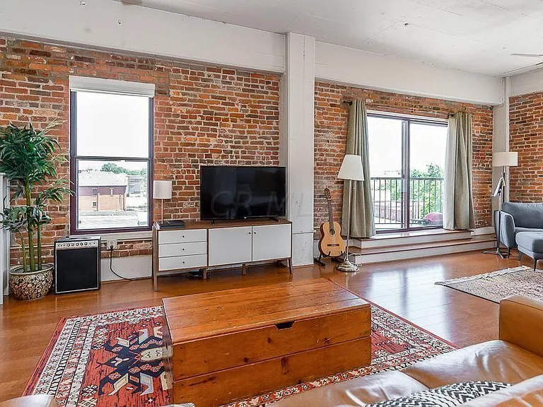 432 E Rich St #4E — Photo 4