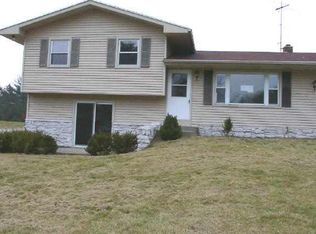 1003 Trout Creek Rd, Bristol, IN 46507