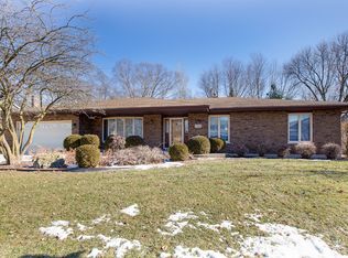 742 Buttonwood Cir, Naperville, IL 60540