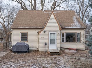 1328 Saint John Ave, Albert Lea, MN 56007