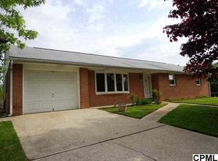 5880 Laurel St, Harrisburg, PA 17112