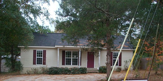 1st image of 326 Sally Dr