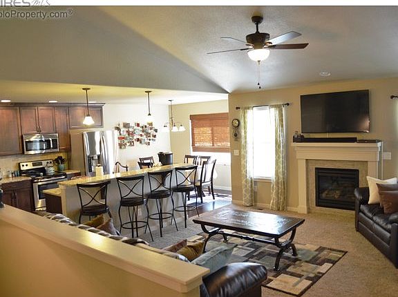 3rd image of 460 Apple Ct