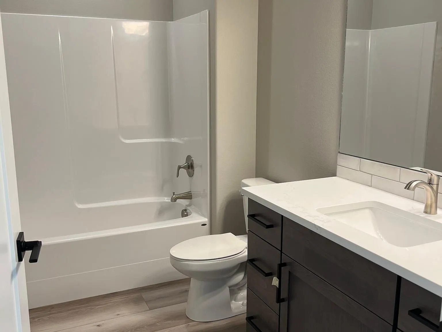 4 bed, 1780 sqft, $2,395 — Photo 4