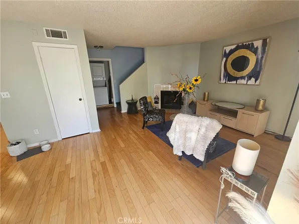 803 E Victoria St Unit 103, Carson, CA 90746