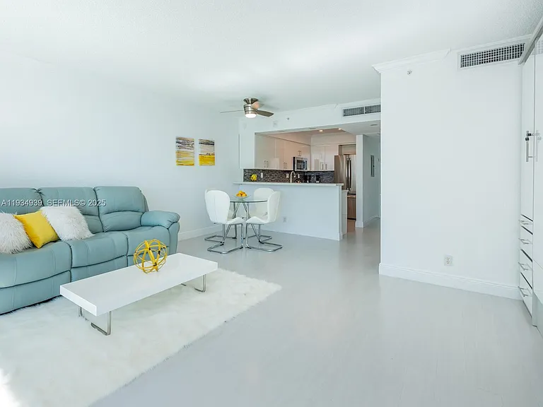 2501 S Ocean Dr #1012 — Photo 12