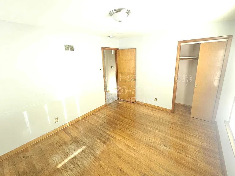 8883 Saint Cyr Dr — Photo 9