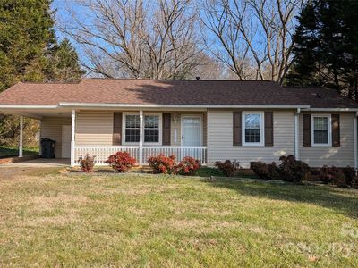 219 W Edison Dr, Statesville, NC, 28625